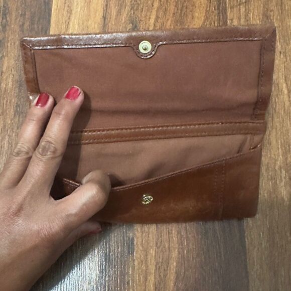 Fossil Brown Leather Wallet - Picture 4 of 8
